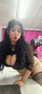 bigboobsrose1 🥵😎I'm your desired girl .. do you want to accompany me?🥵😎 Pic 3