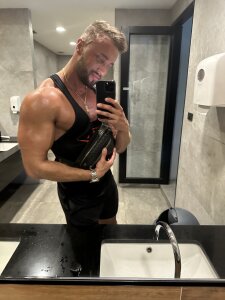 Lhardmuscle92 Public Pic 6