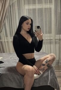 MiaAsterr Public Pic 5