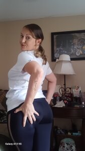 Seductivelydangerous Public Pic 5