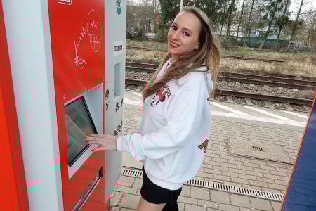 Natalie-Alba