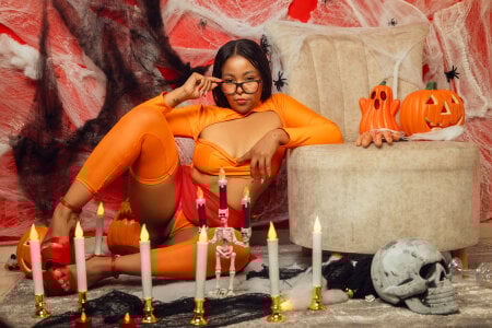MayteLiu_ 🎃SEXY HALLOWEEN🎃 Pic