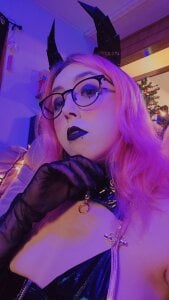 v3n0mb1t3z pics of me :) Pic 3