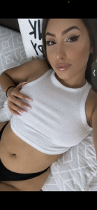 KatherineKross's XXX Photo Albums with Erotic Pics | xLiveSex