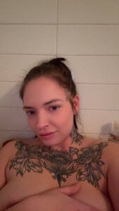 angel-and-jordan 🩷  3টি ছবি