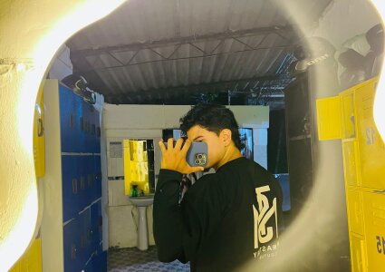 UlisesTrenh relax Pic 4