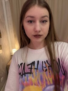 AudriaSagan Daily Glow Pic 2