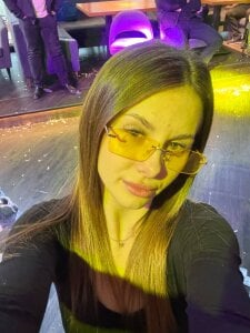 just me and no one else od PatriaWattigny  2 snímek