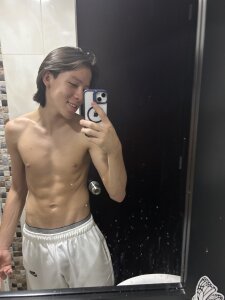 kevinbigcokc18 🤴🏼🤍😍😮‍💨 Pic 9