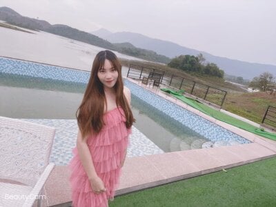 ll_aaa 我爱你😯❤️💕❤️ Pic 5