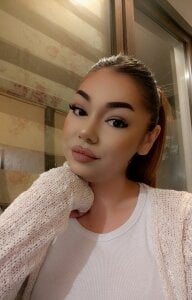 Ella_sweety Public Pic 7