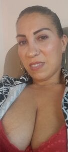 AmberJoyMilf Public Gambar 8