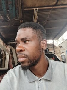 Public de fakazasak  3 photos