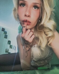 BrittanieKerkhoff pleasure Pic