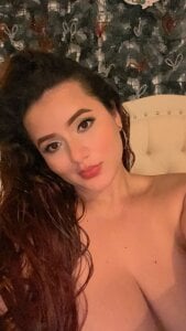 bustyluciana_____ Public Pic