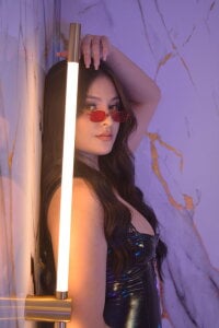 IvyJonesX Closely Pic 2