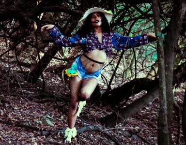 Sophie_Smith69 scarecrow Pic 7