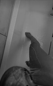 LaraVoosh Public Pic