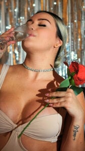 milaowens Midnight Elegance Pic 4