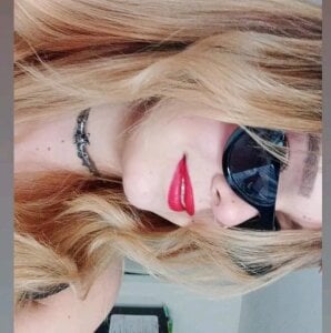 AbbyDixon__ Public Kuva 3