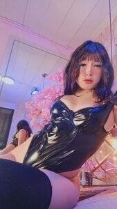 Hot and perverse 🔥 od Parismorelli1  5 snímek