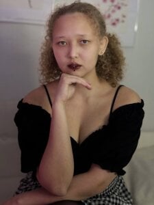 Senya_Sol Public  5টি ছবি