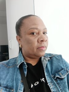 Sharon_Adamsx Public Pic 4