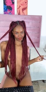 Ebony porcelain doll 👸🏾😍🫦 de Ririblonde1  2 photos