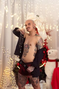 Merry Christmas I wish you many orgasms and love de kaletattoo  3 photos
