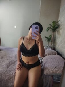 Penelope_090 Public Pic 6
