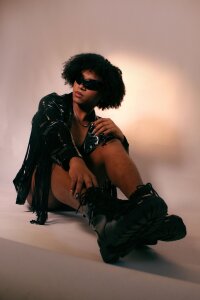 Ambar_Collingg Deluxe guy ;) Pic 6