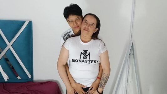 natasha_and_zoe Public Poză 5