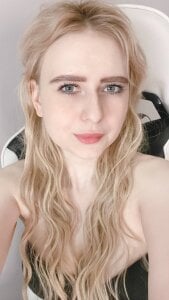 Alicefox7's XXX Nude Photo 5