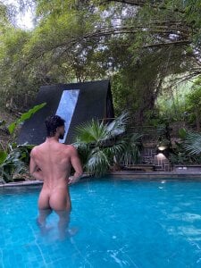 Emmet_CollinsJS Enjoying my time зображення 8