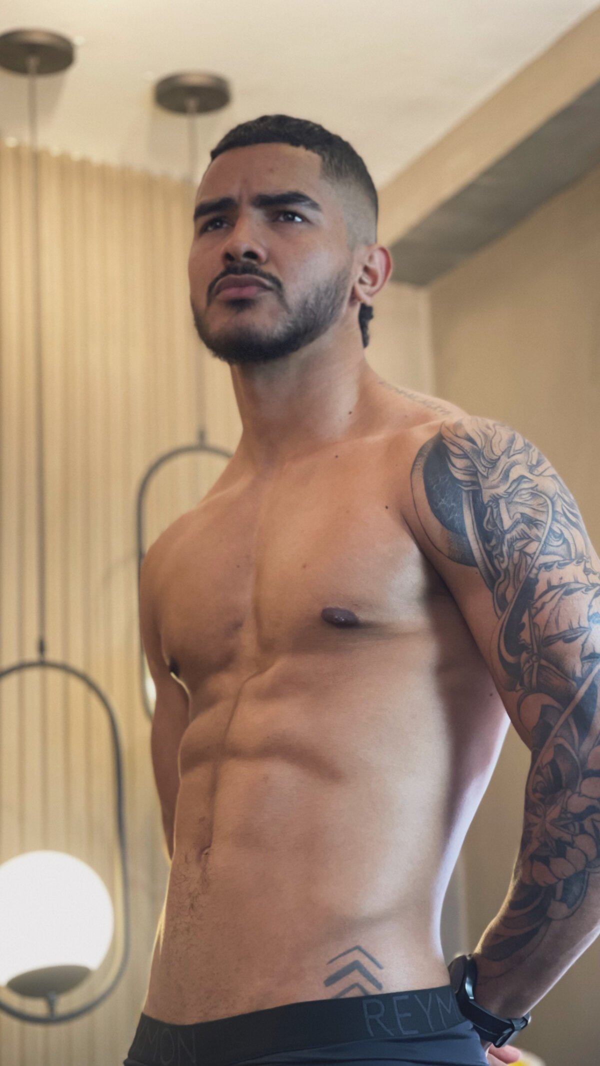 Foto em tendência de Reik_Vonn 7031