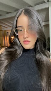 Alisson-sweety Public Pic 5