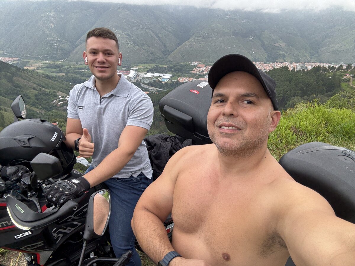 Neil_and_isaac 热门图片 3196