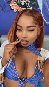 ShantalGomes Yeeeeeahhh, cowgirl at your order😈 Pic 4