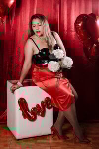 LiaTaylorr san valentines day  5. fénykép