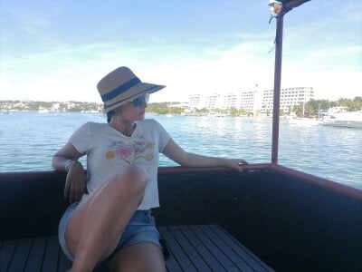 _Macadamiia_ Public Gambar 3