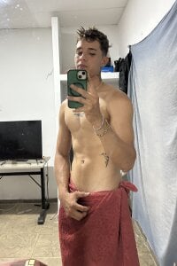 cristofer- kullanıcısının 👅👅 albümü -  3 fotoğraf