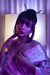 MelodyMarks_ Silk & Shadows Pic 2