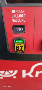 Edneedsrelease Public  5. fénykép