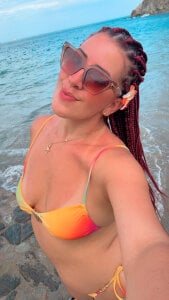 vanity_wild: vanity ( 5 фото)