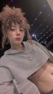 LioraVelvetC kis Billede 2