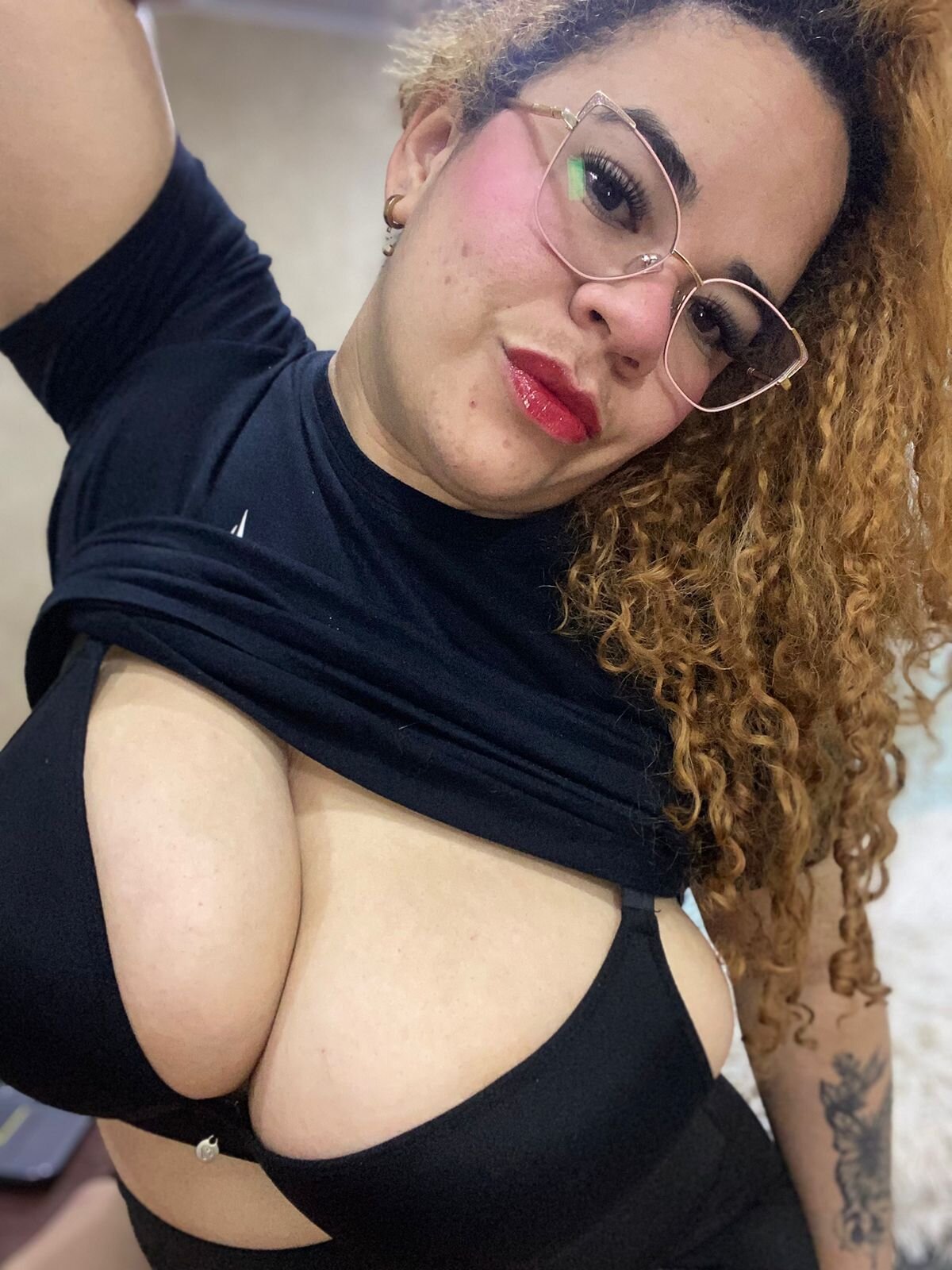 La_Crespa_x Trending Pic 9449