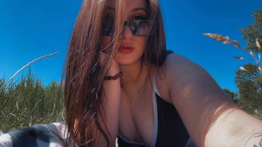 Public de AliceHots Foto 3