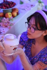 Hotary_Yuko Alice in Wonderland Pic 9