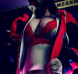 nahomy_fetish Public Bilde 2