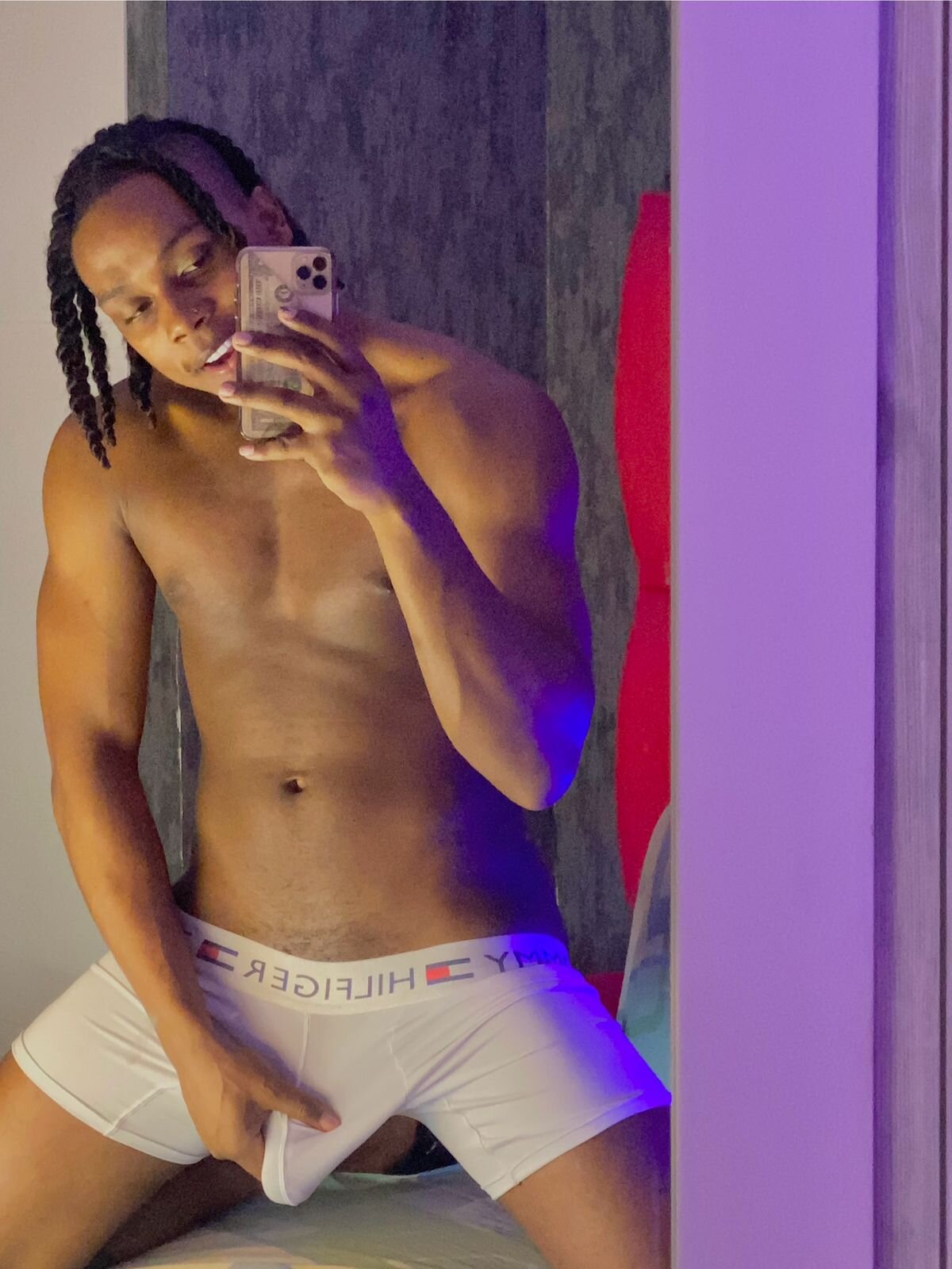 DominicSccott Populært foto 1819